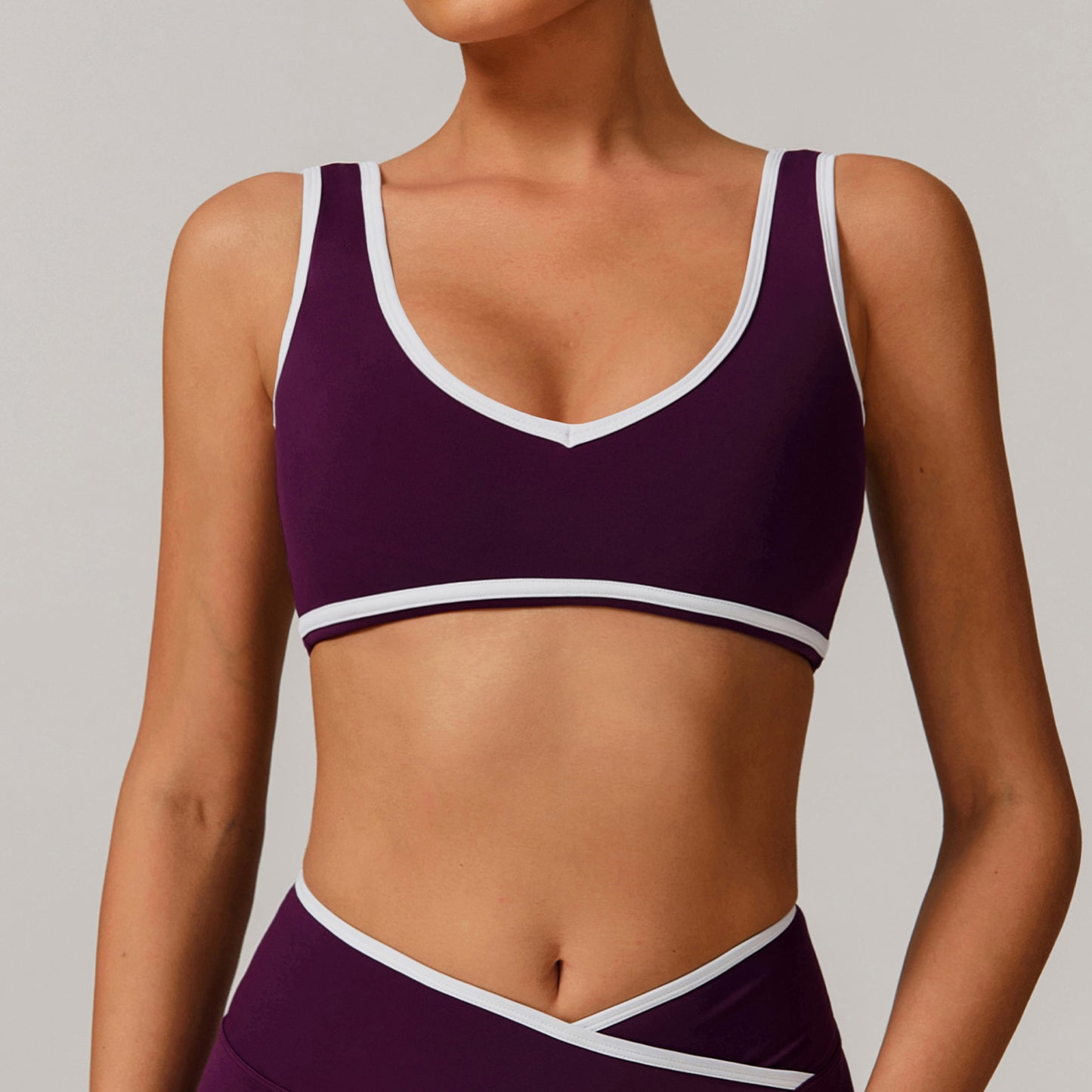 Contrast Color Shockproof Sports Bra with Wide Shoulder Straps