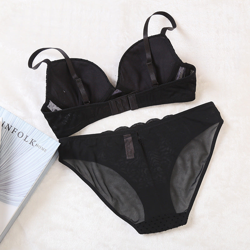 Plus-Size Women’s Bra Set – Comfortable & Supportive