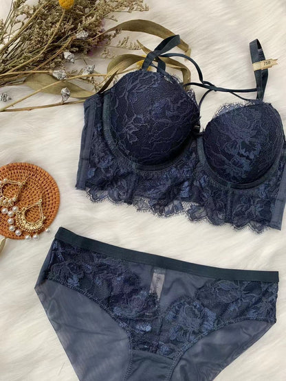 Classic Women’s Lingerie Bra Set