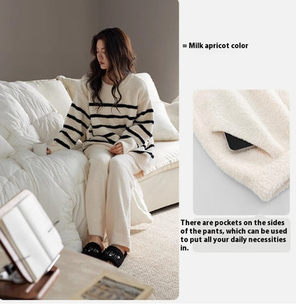 Women's Coral Fleece Pajamas - Cozy Round Neck Pullover Set