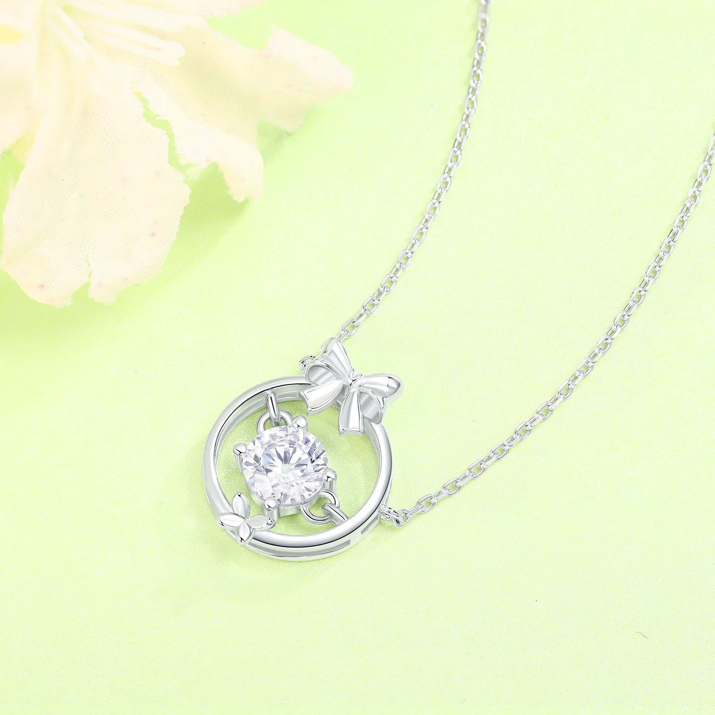 925 Sterling Silver Bow Necklace