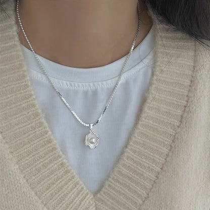 S925 Sterling Silver Poached Egg Pearl Necklace